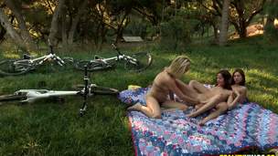 It started when Cassie Laine,Lia Lor and Shyla Jennings went for a bike drove but it was too hot, so they had just about take a break. Yoke of the angels took her clothes off just about phat down and...